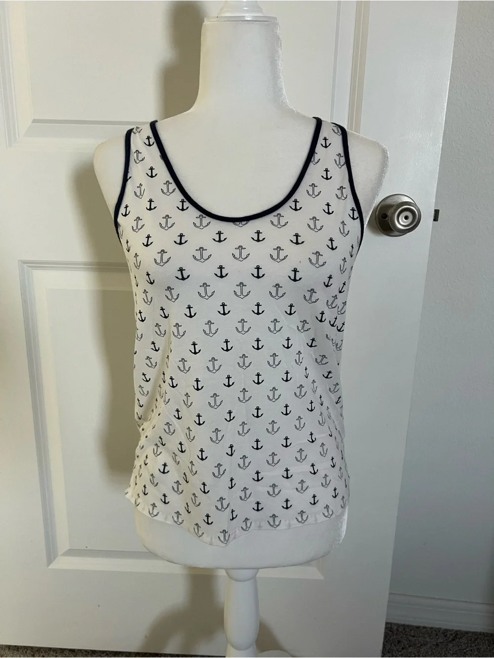 GUC J Crew White and Blue Anchor Print Tank Top Small